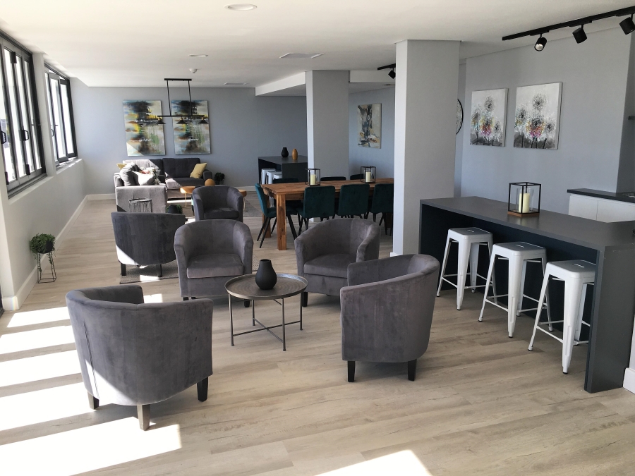 1 Bedroom Property for Sale in Woodstock Western Cape